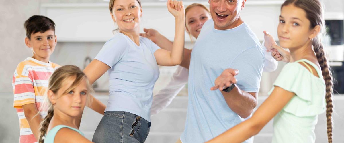 Trys kartos šeimos nariai laimėjo 2,5 milijonų dolerių prizą „Lotto 6/49“