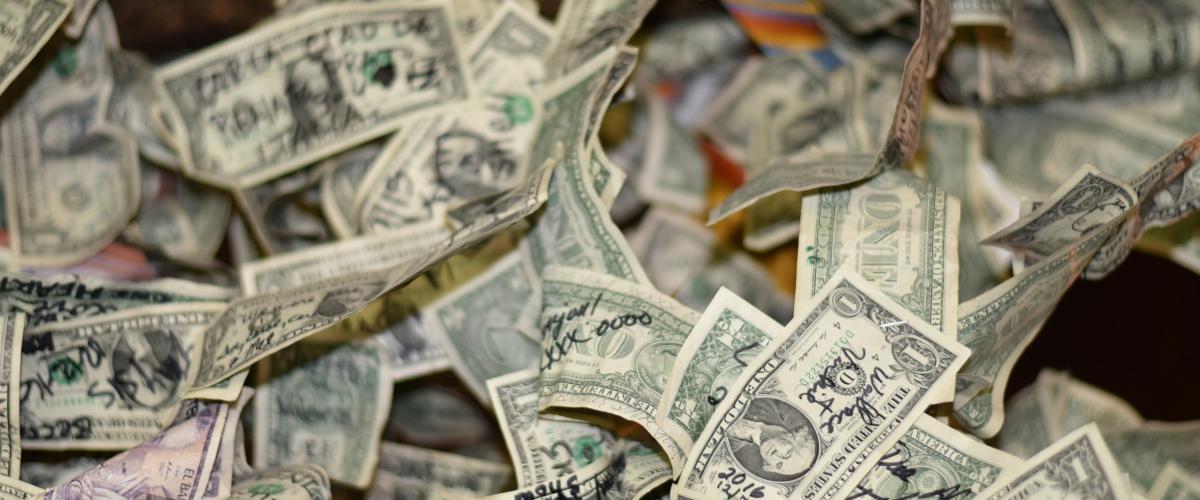 Massachusetts vyras dvigubai laimėjo 1 milijono dolerių "Powerball" loterijoje vienoje loterijoje