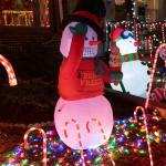 Šventinė karštinė paveikia Illinois vyrą, kuris su mama dalijasi 1 milijono dolerių loterijos prizą